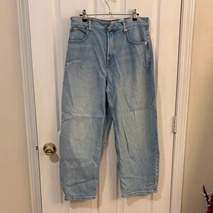 Everlane Way High Curve Jean